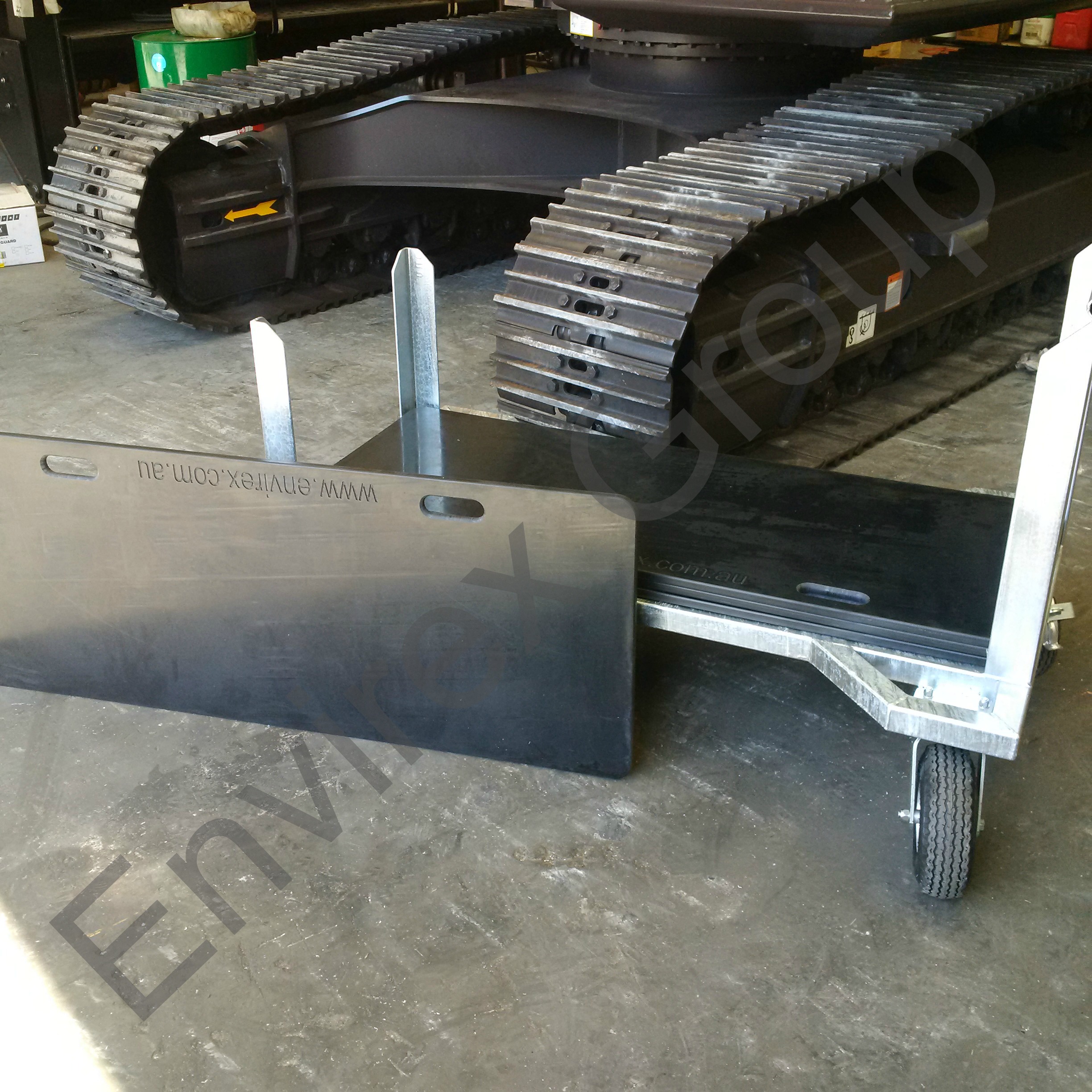 MEGATRAX Workshop Floor Protection Mats Storage Trolley